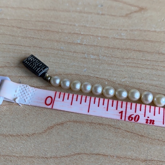 Women’s Vintage Real Pearls Necklace, 16 1/2” - Picture 11 of 17